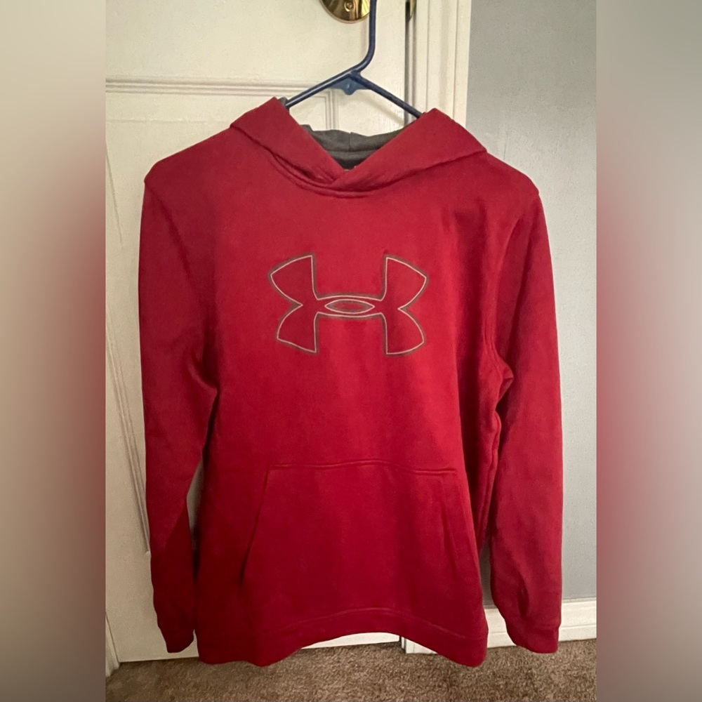 Under Armour Men’s Hoodie Size M NWOT